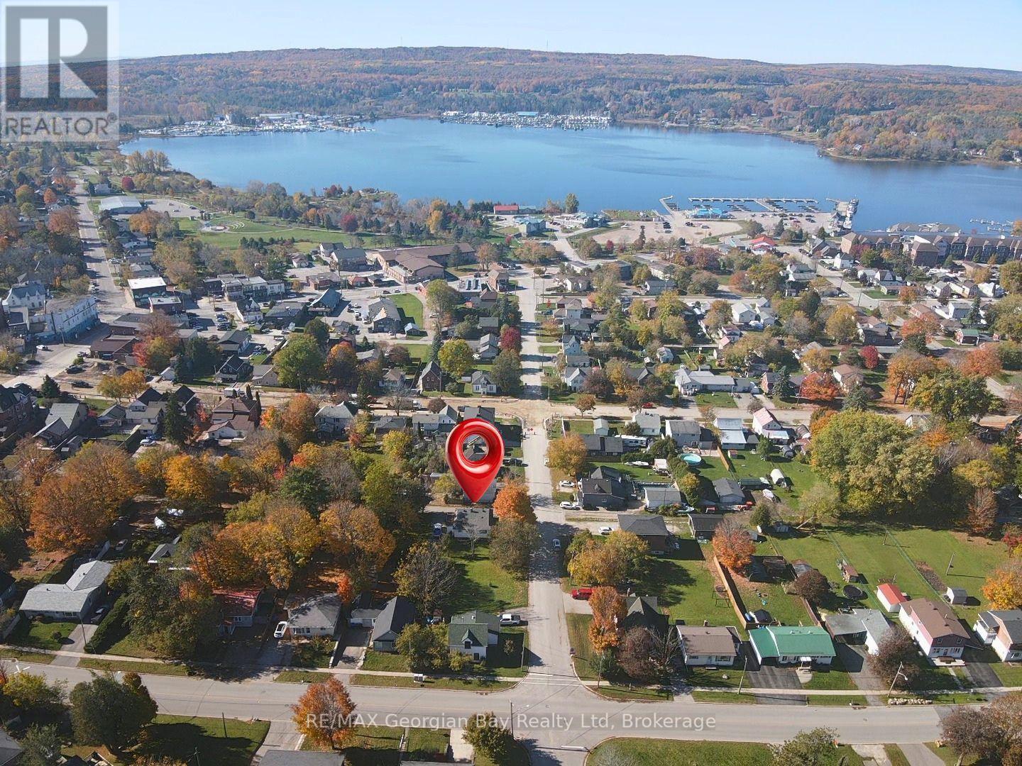 18 Brock Street, Penetanguishene photo 31