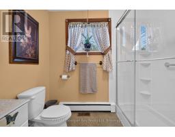 18 Brock Street, Penetanguishene, ON L9M1R9 Photo 20