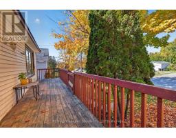 18 Brock Street, Penetanguishene, ON L9M1R9 Photo 23