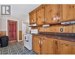 Mud room - 18 Brock Street, Penetanguishene, ON L9M1R9 Photo 7