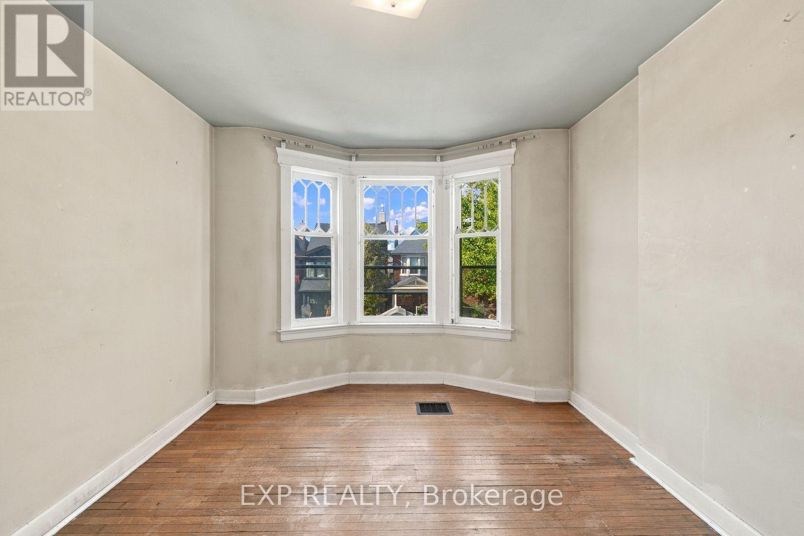101 Beatrice Street, Toronto, ON photo 13