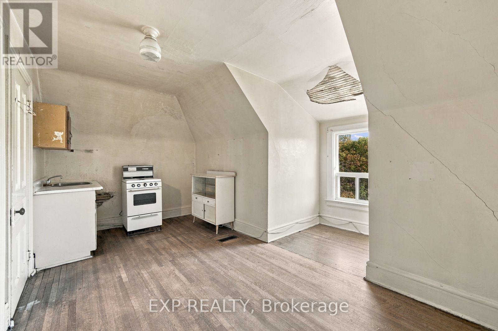 101 Beatrice Street, Toronto, ON photo 20