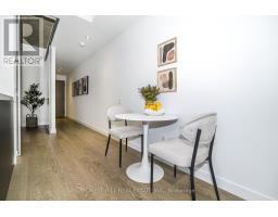 611 - 25 Stafford Street, Toronto, ON M5V2S2 Photo 8