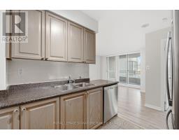 701 - 228 Queens Quay W, Toronto, ON M5J2X1 Photo 12
