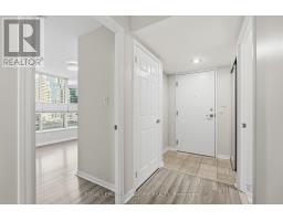 701 - 228 Queens Quay W, Toronto, ON M5J2X1 Photo 14