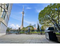 701 - 228 Queens Quay W, Toronto, ON M5J2X1 Photo 24