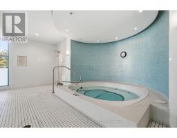 701 - 228 Queens Quay W, Toronto, ON M5J2X1 Photo 27