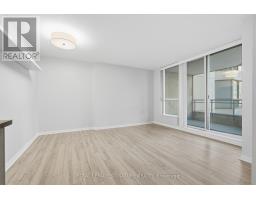 701 - 228 Queens Quay W, Toronto, ON M5J2X1 Photo 6