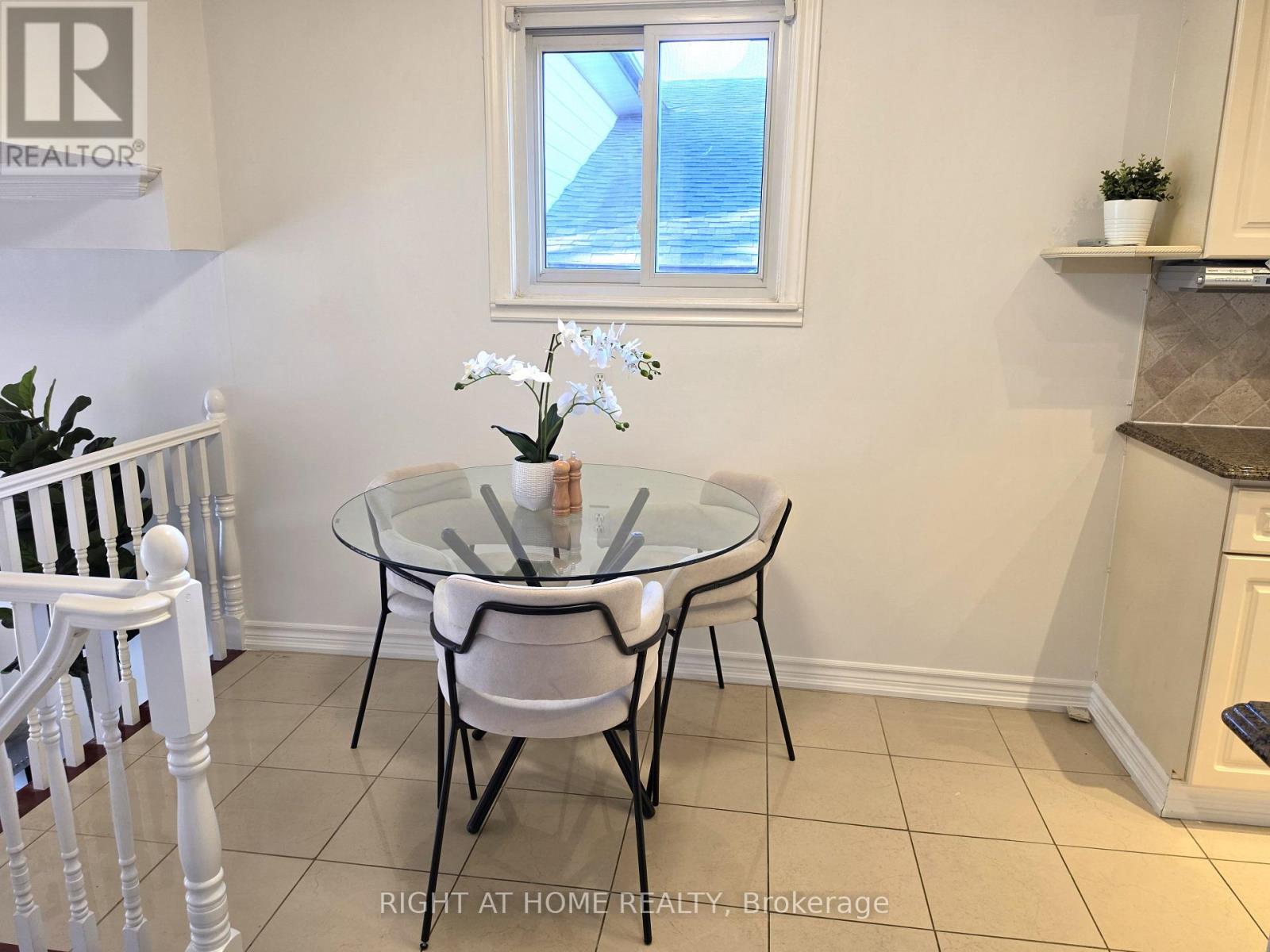 13 Clancy Drive, Toronto, ON photo 22