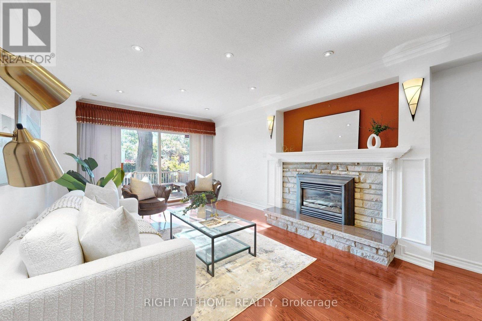 13 Clancy Drive, Toronto, ON photo 23