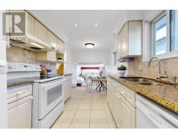 13 Clancy Drive, Toronto, ON M2J2V7 Photo 18