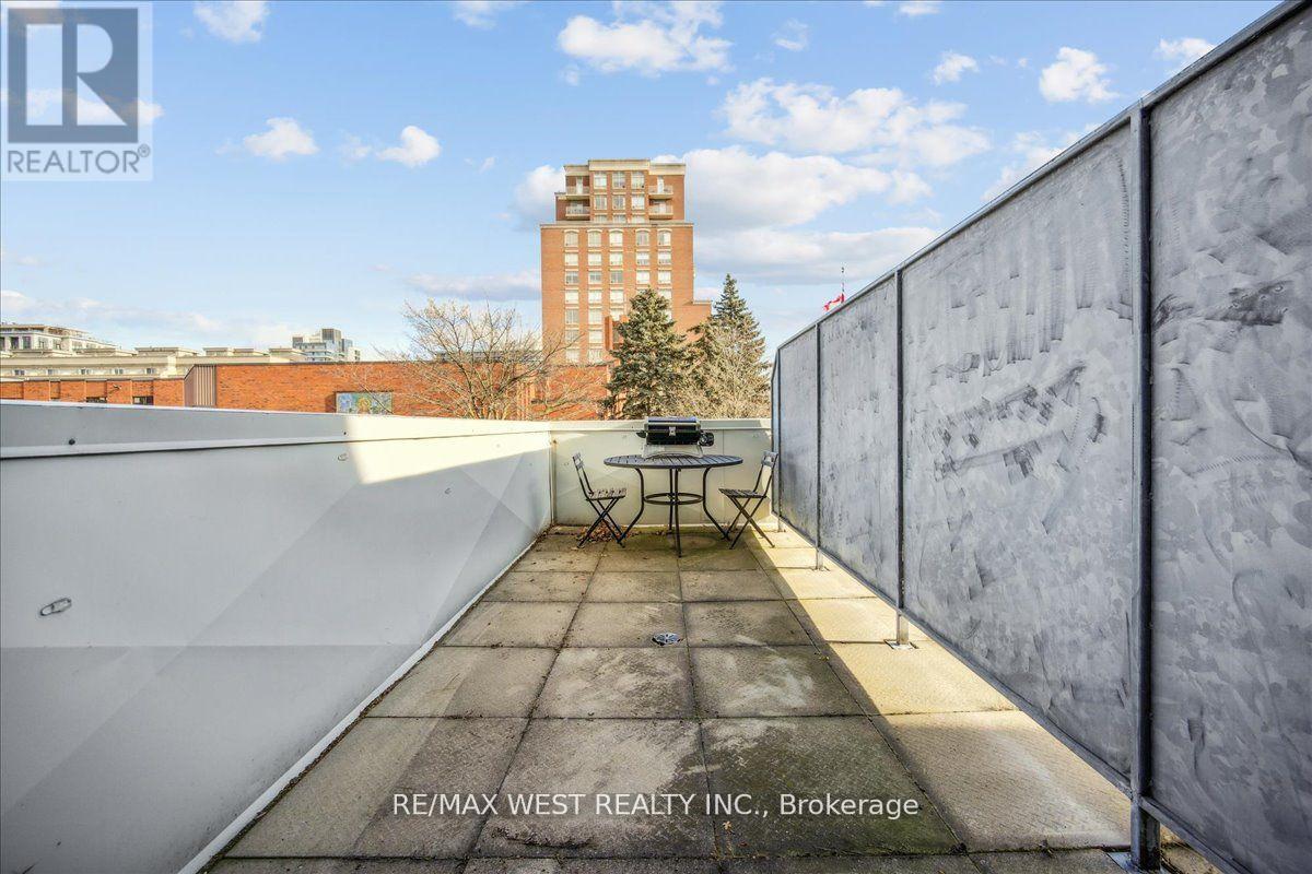 203 - 1 HYCREST AVENUE, Toronto (Willowdale East) — photo 8