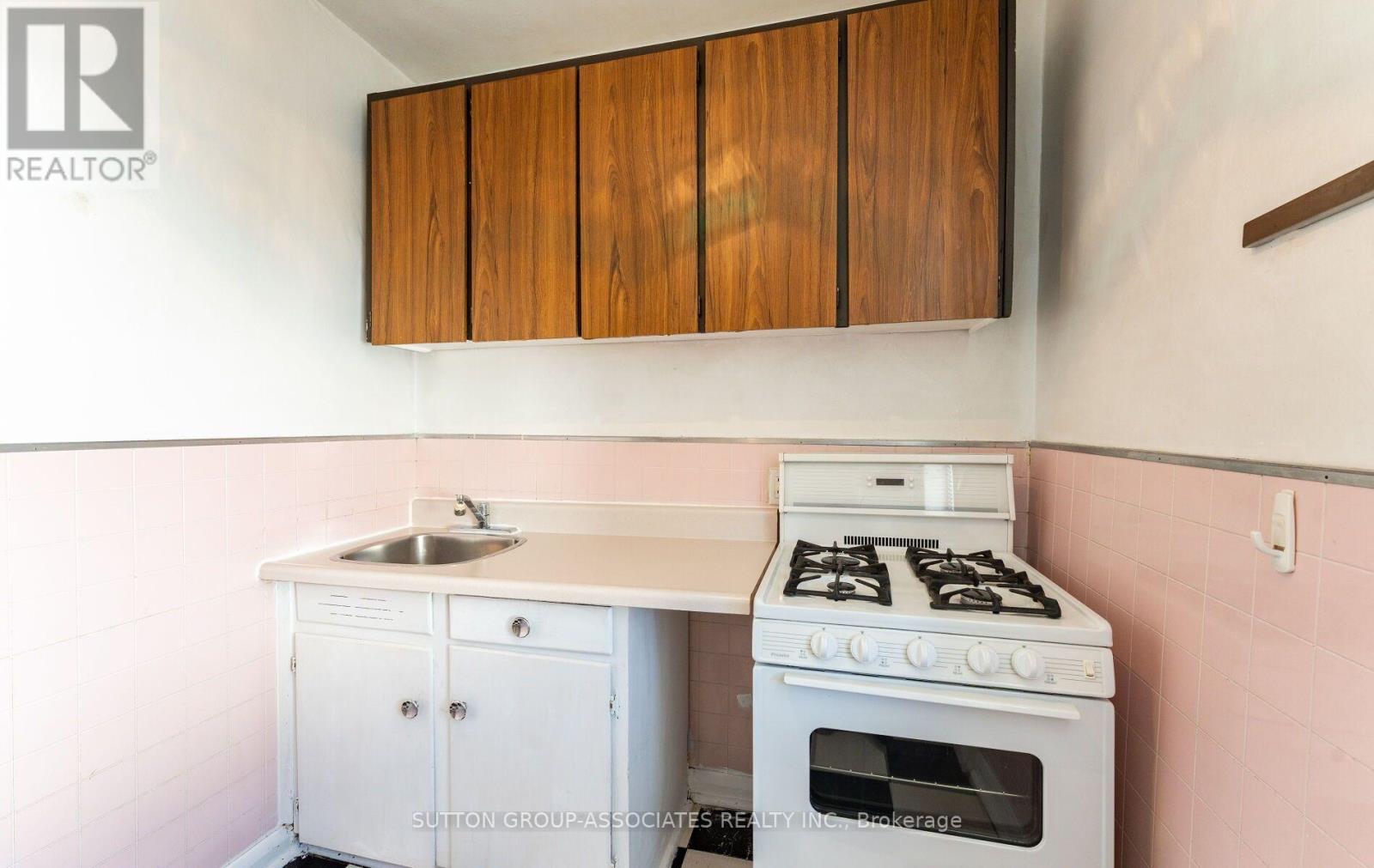 2ND FLOOR - 35 BELLWOODS AVENUE, Toronto (Trinity-Bellwoods) — photo 10