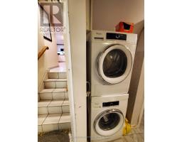 36 St. Paschal Court, Toronto, ON M2M4A5 Photo 10