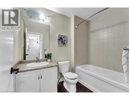 94 Crafter Crescent, Stoney Creek, ON L8J0H7 Photo 14