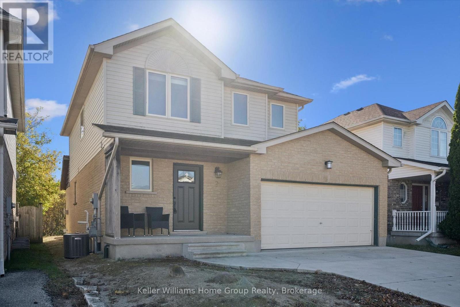 9 BRISTOW CREEK DRIVE — photo 3