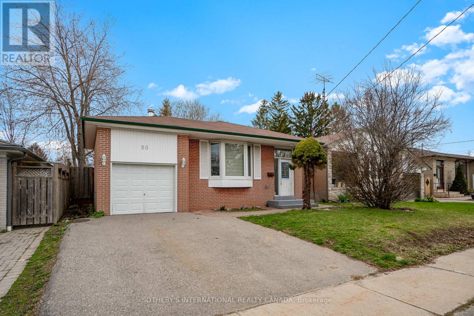 50 RAVENVIEW DRIVE, Toronto (West Hill)