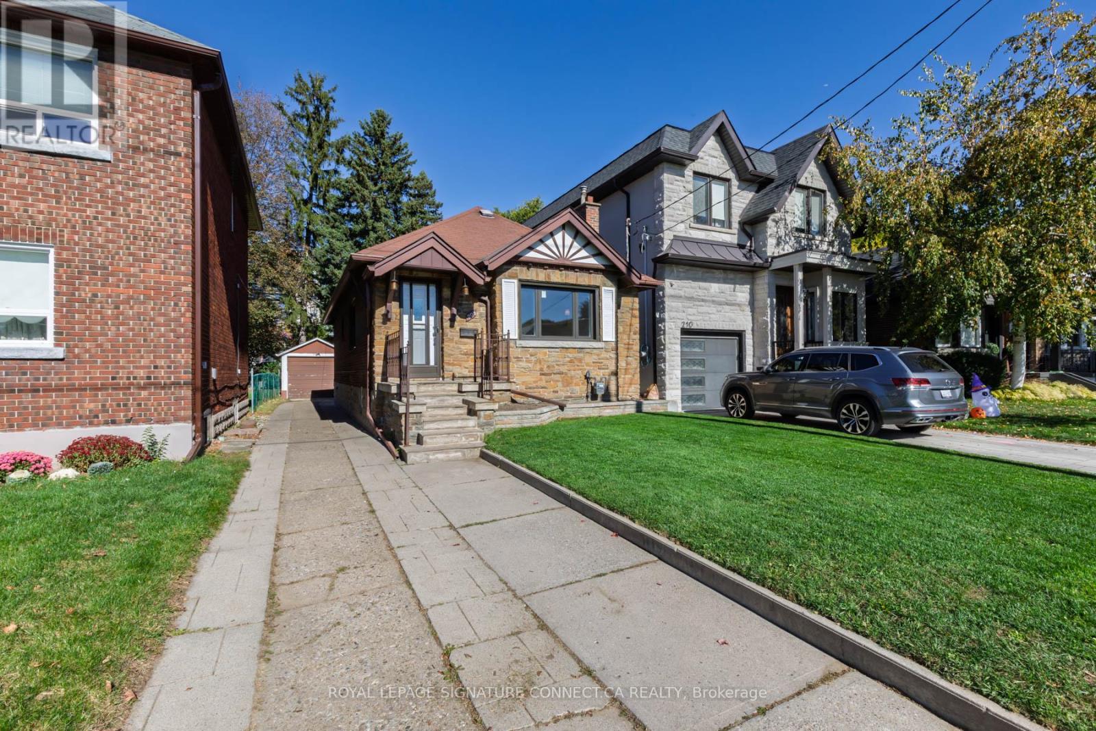 208 FLOYD AVENUE, Toronto (Danforth Village-East York) — photo 2