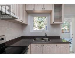 208 Floyd Avenue, Toronto, ON M4J2J1 Photo 11