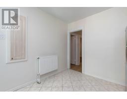 208 Floyd Avenue, Toronto, ON M4J2J1 Photo 12