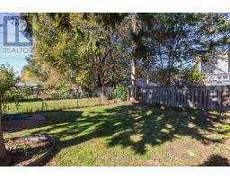 208 Floyd Avenue, Toronto, ON M4J2J1 Photo 37