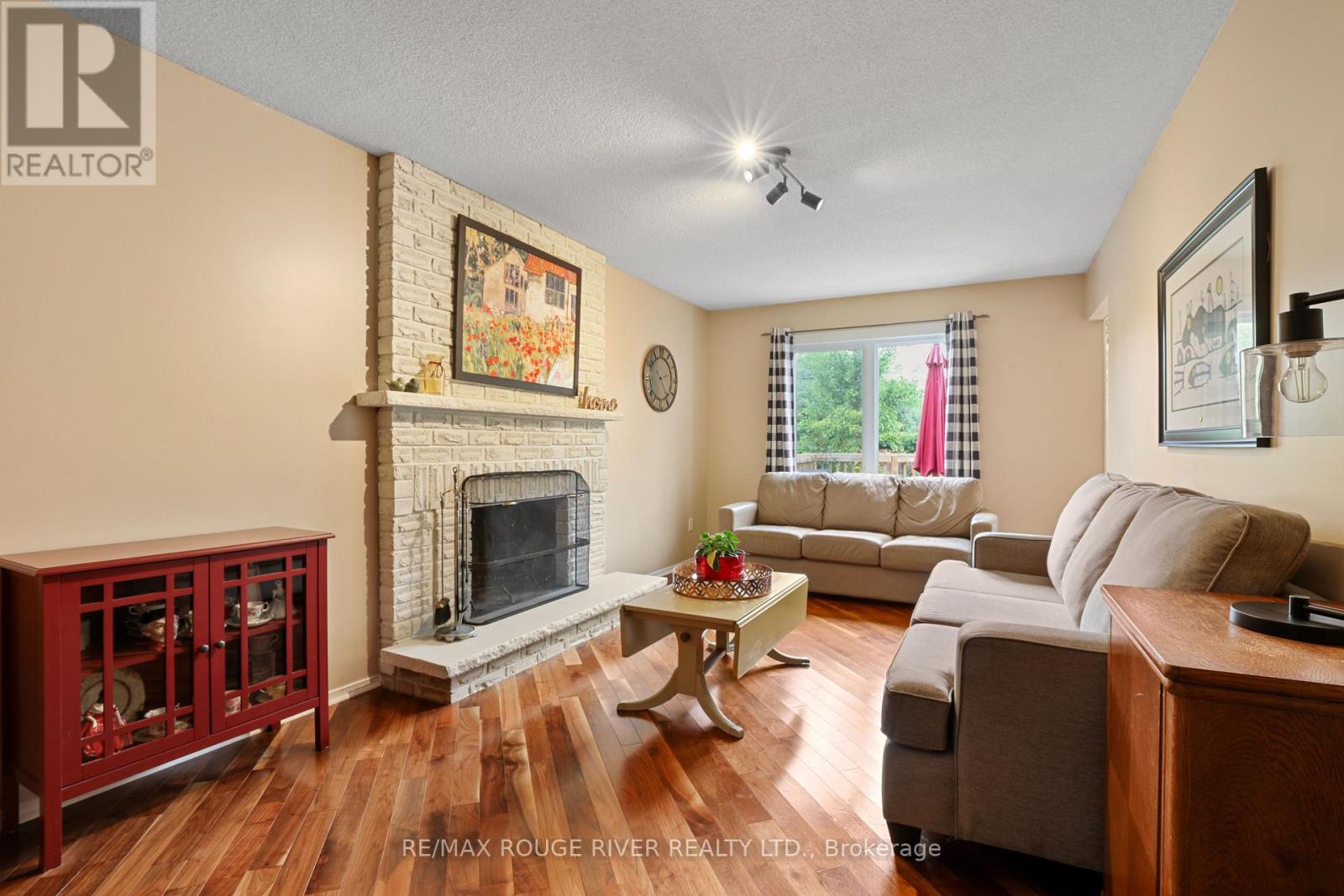 648 Cognac Crescent, Pickering, ON photo 19