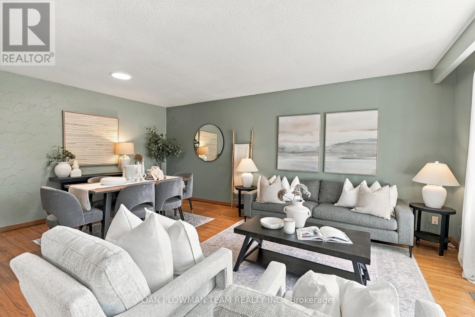 229 Phillip Murray Avenue, Oshawa, ON photo 4