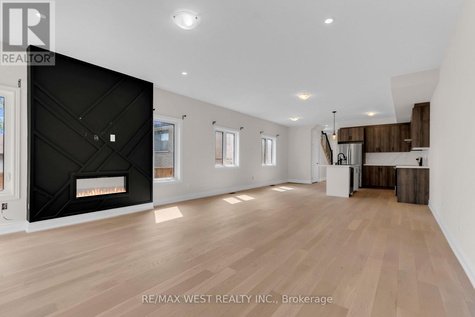 131 GUELPH STREET, Oshawa (Donevan) — photo 11
