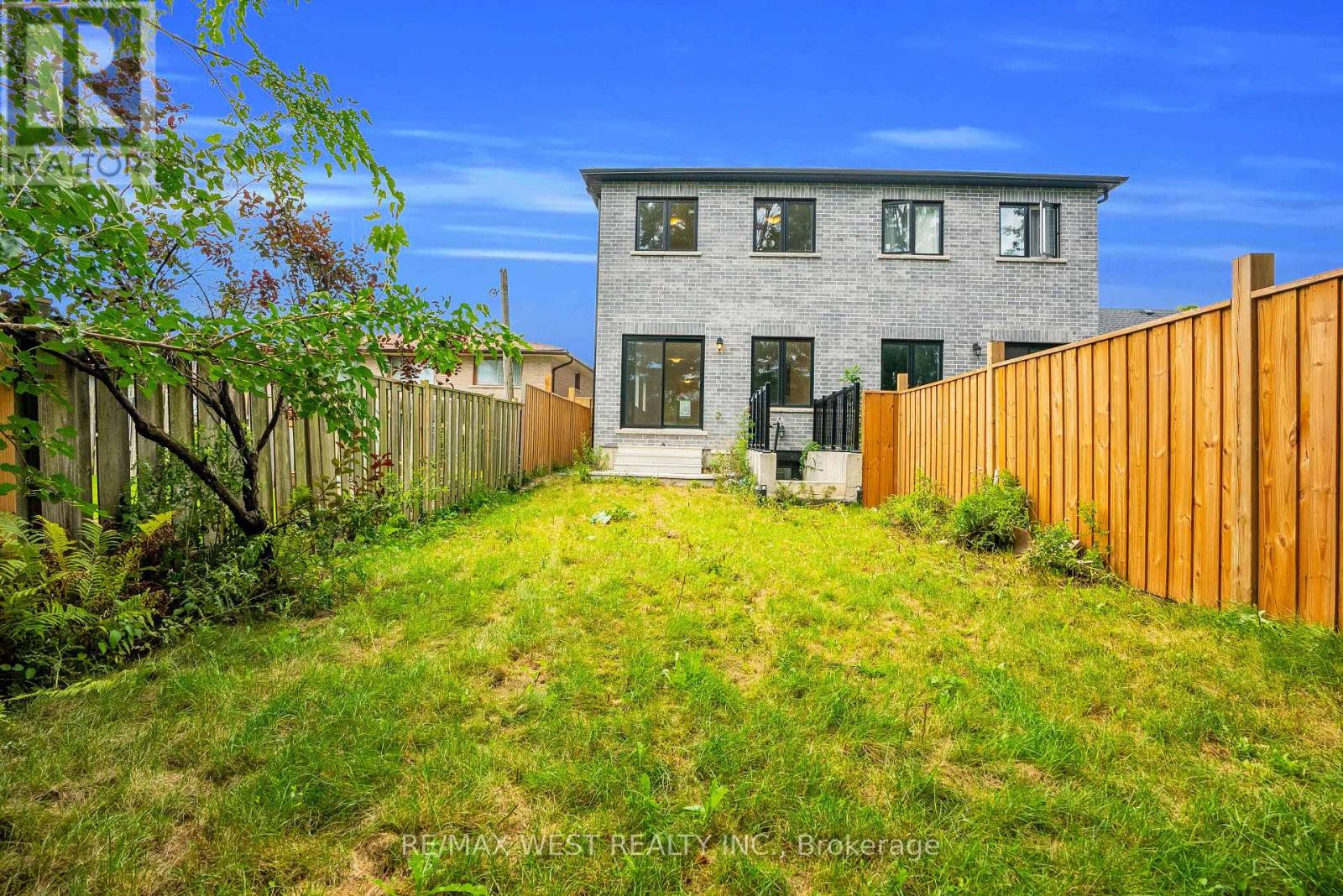 131 Guelph Street, Oshawa, ON photo 43