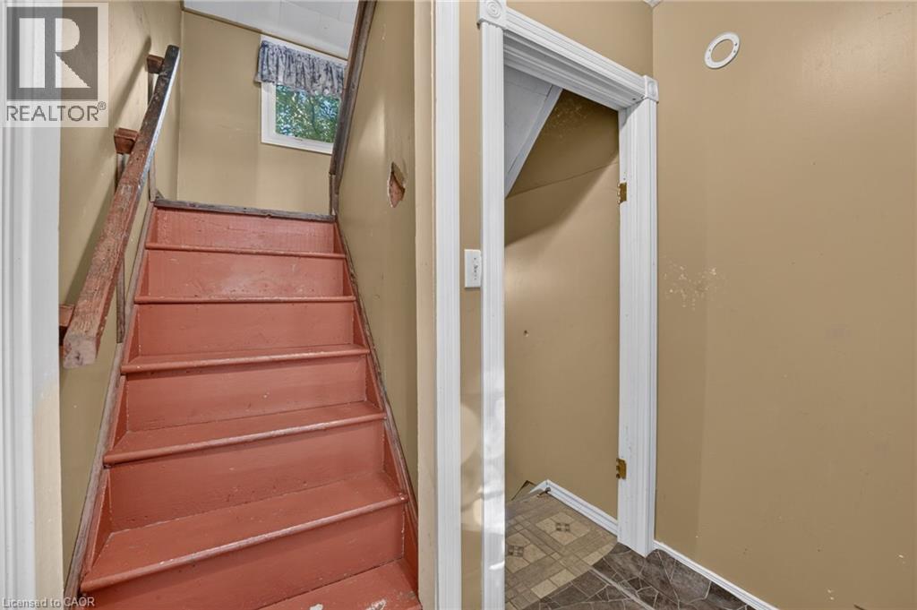 3702 CAMPDEN Road - 19