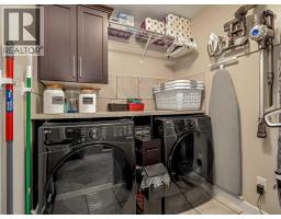 386 Moonlight Way W, Lethbridge, AB T1J5K1 Photo 17