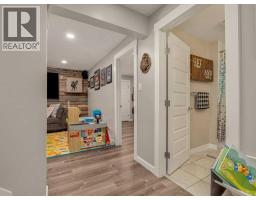 386 Moonlight Way W, Lethbridge, AB T1J5K1 Photo 30