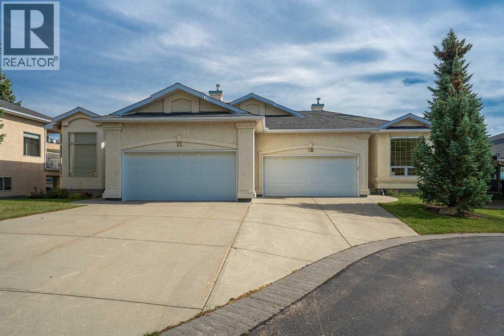 10 Eagleview Heights, Cochrane