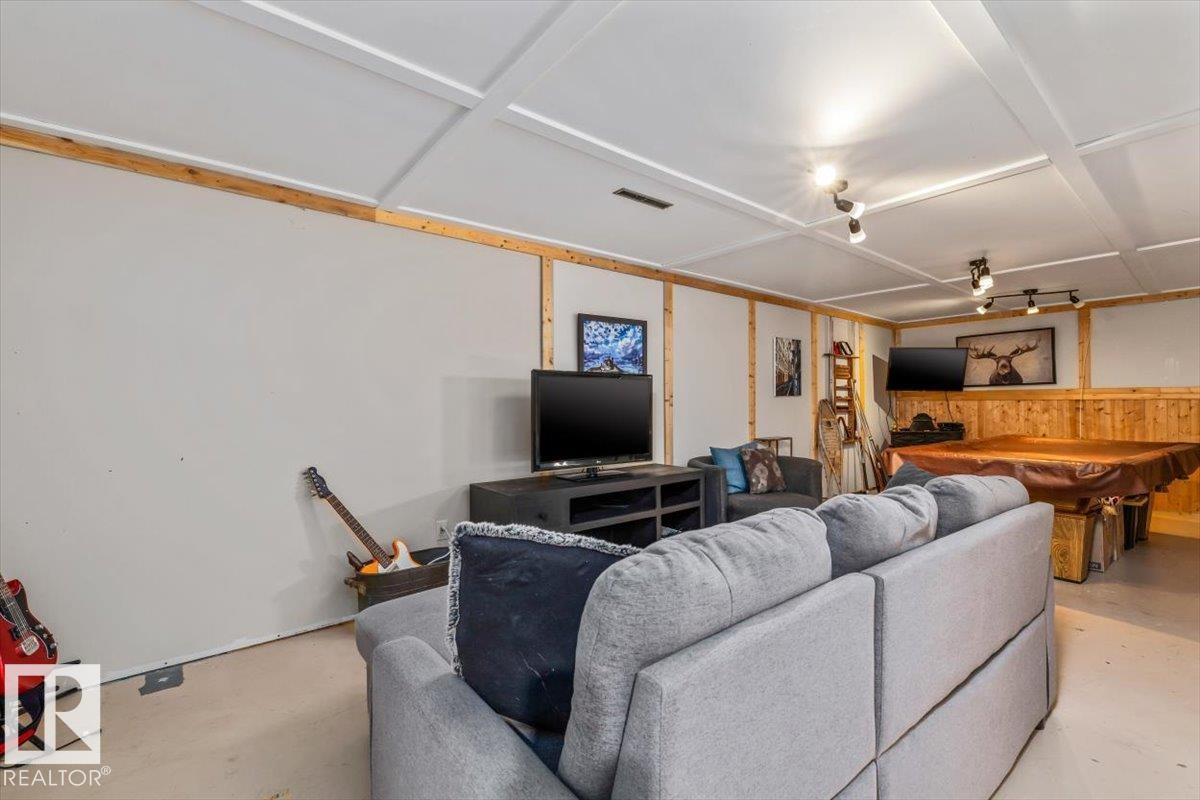 9212 93 Street, Pineview Fort Sask. — photo 29 of 30: Property photo