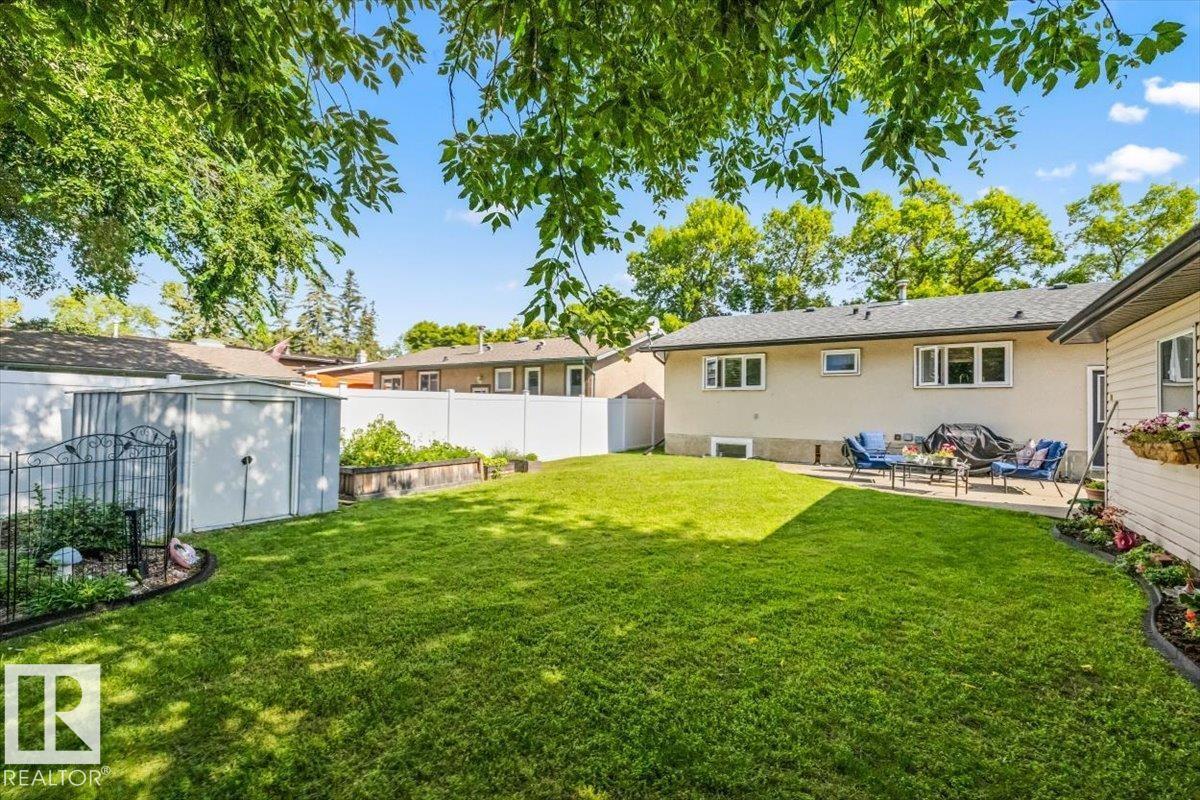 9212 93 ST, photo 37 of 48