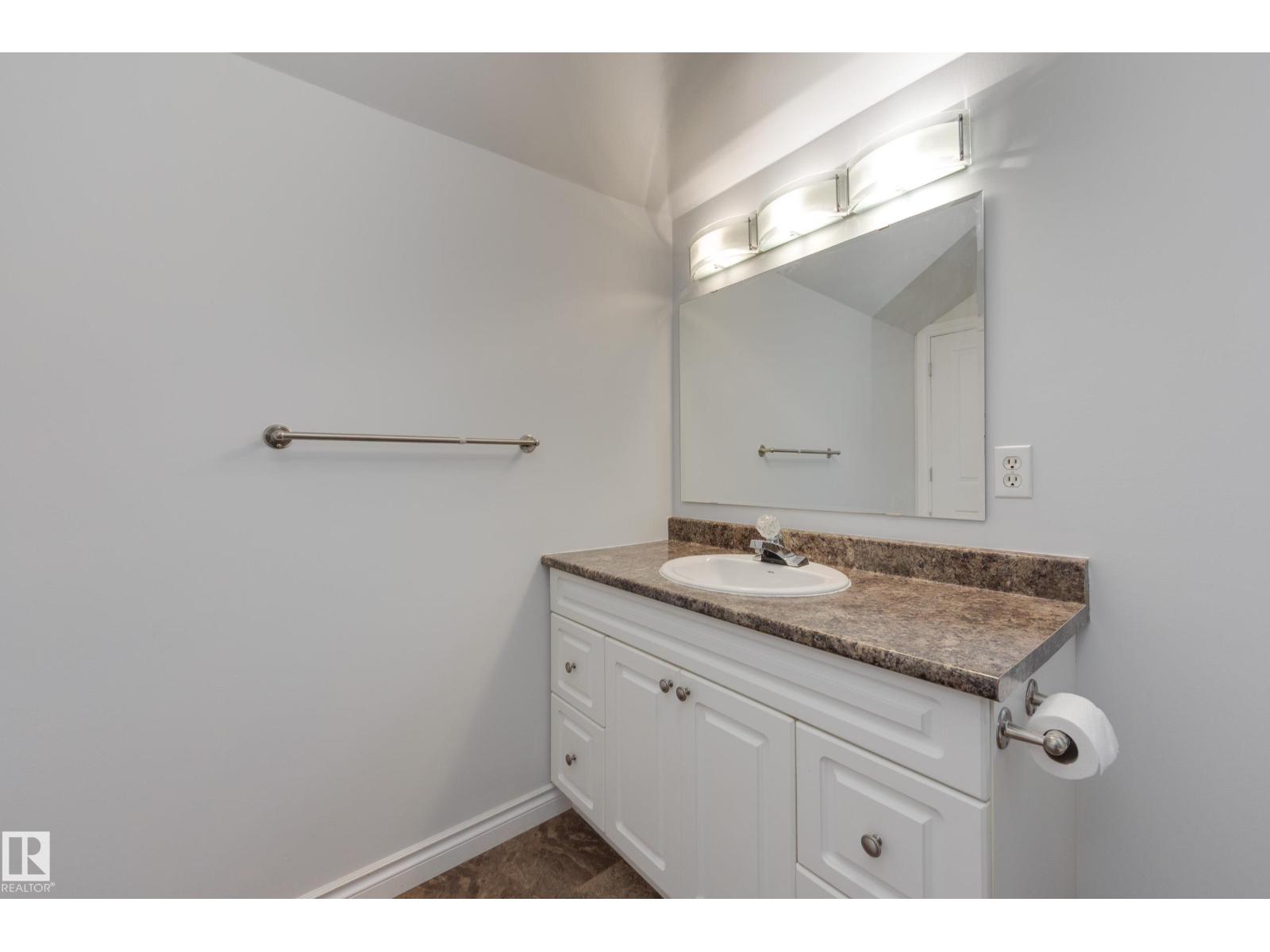 4908 51 Avenue, photo 24