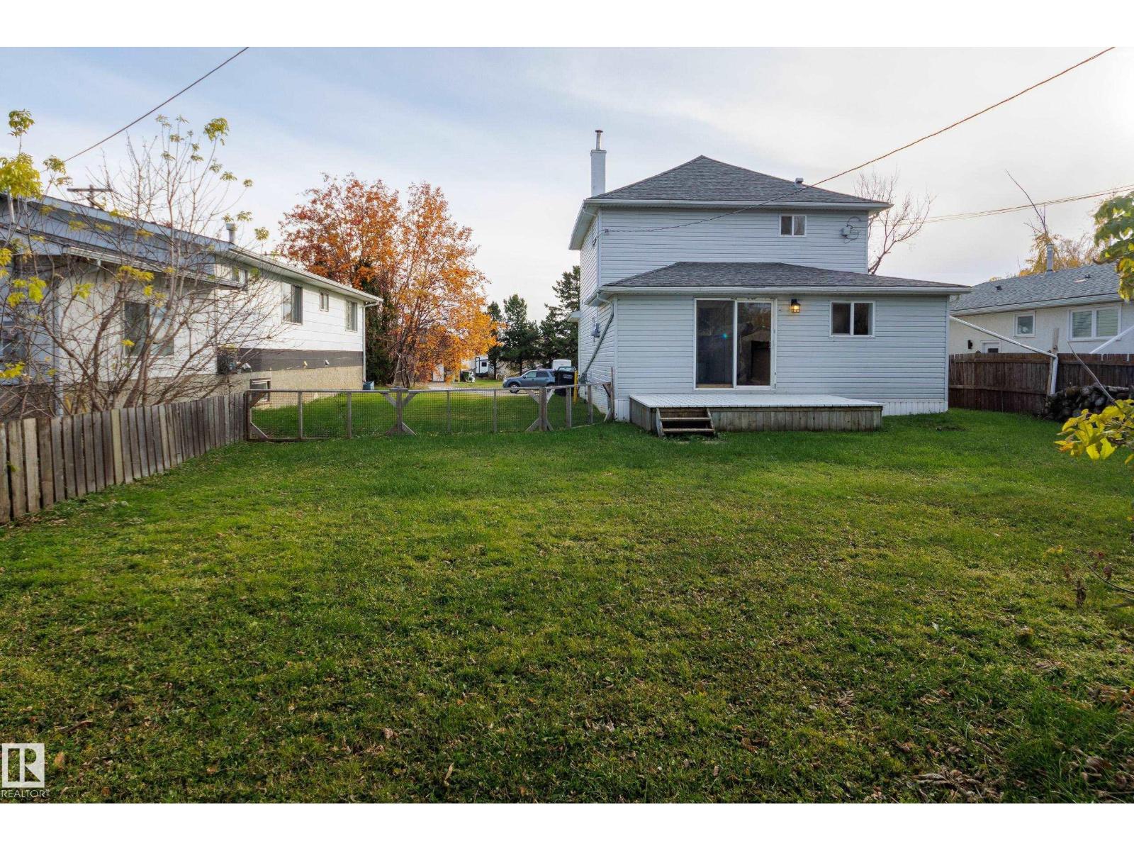 4908 51 Avenue, photo 41