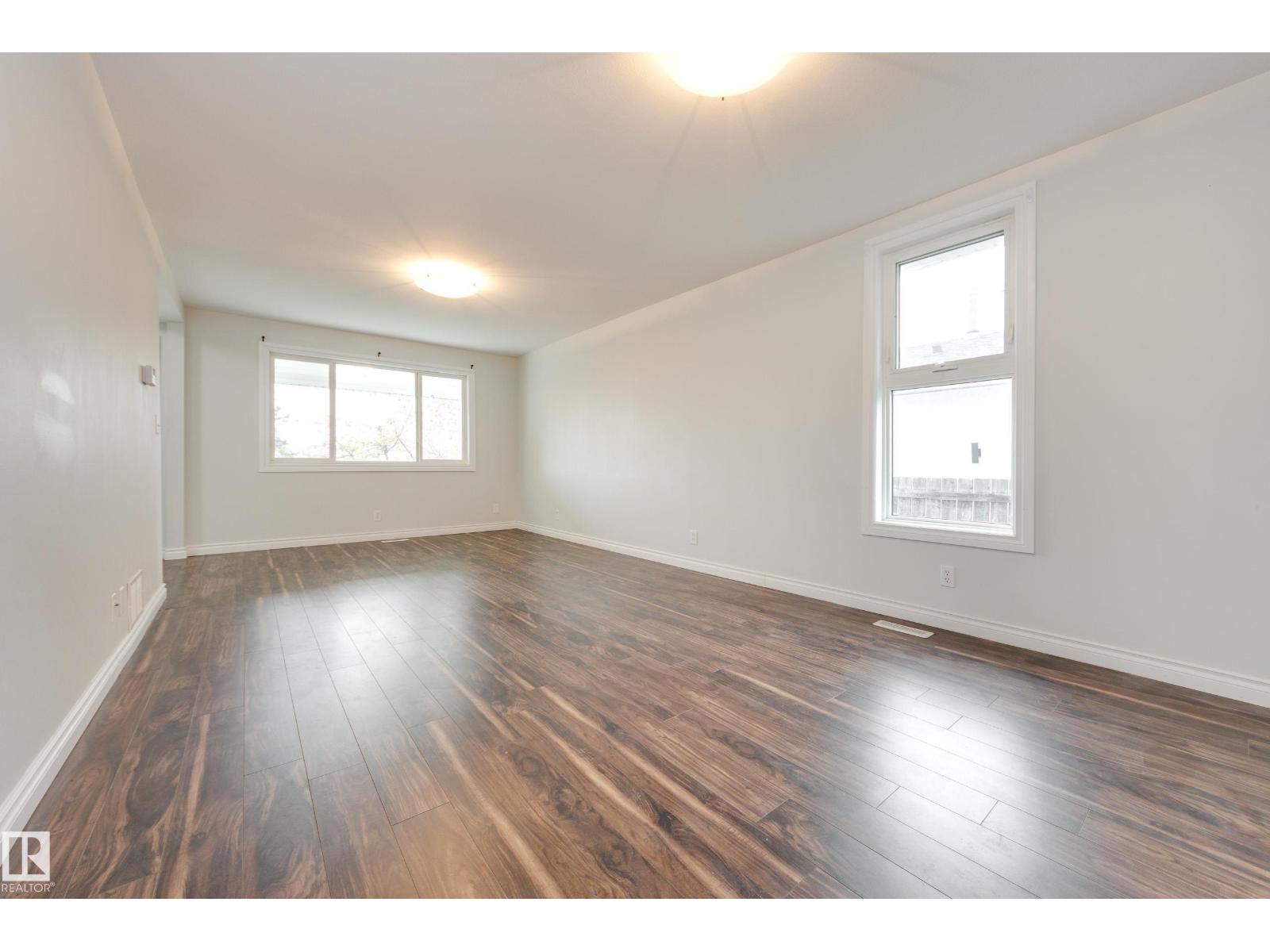 4908 51 Avenue, photo 5