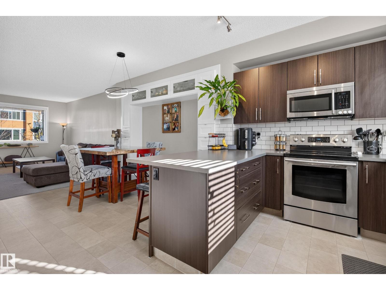 360 CHARLESWORTH DR SW, Edmonton — photo 10