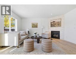 4pc Bathroom - 130 Chapman Close Se, Calgary, AB T2X3V7 Photo 7