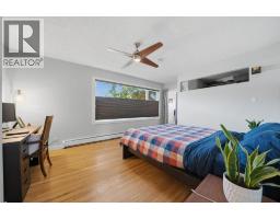 3239 Kenmare Crescent Sw, Calgary, AB T3E4R4 Photo 16