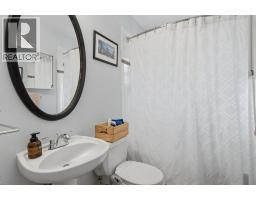 3239 Kenmare Crescent Sw, Calgary, AB T3E4R4 Photo 21