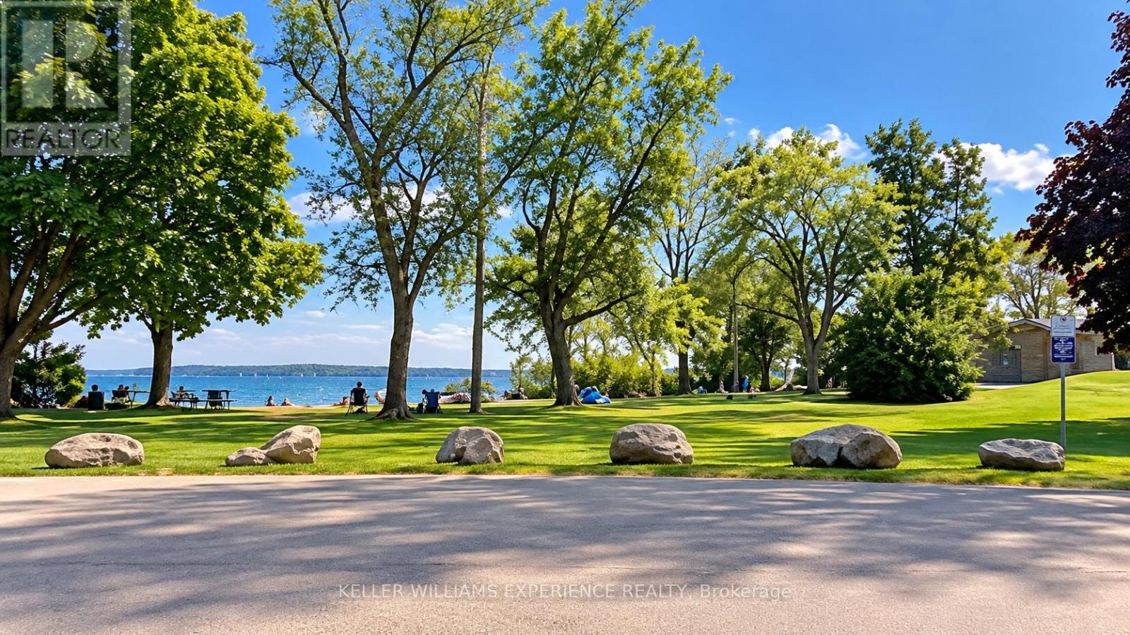 2035 Northern Avenue, Innisfil photo 18