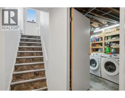 3239 Kenmare Crescent Sw, Calgary, AB T3E4R4 Photo 23