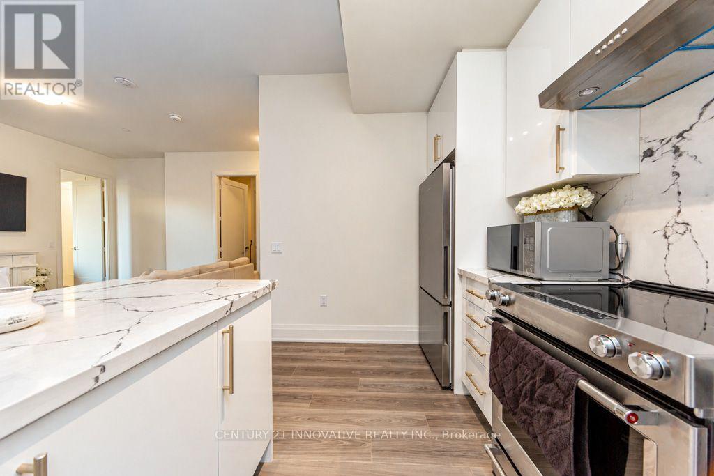 533- 8960 Jane Street, Vaughan, ON photo 19
