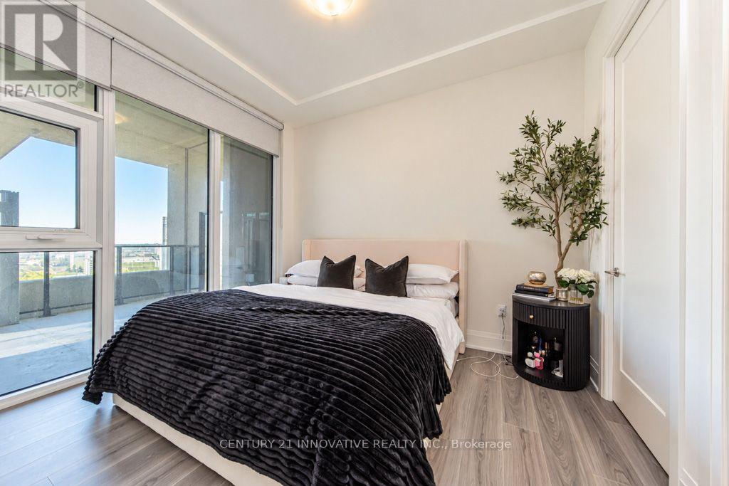 533- 8960 Jane Street, Vaughan, ON photo 24