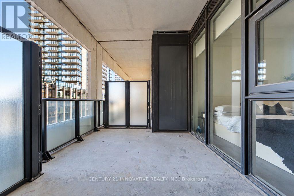 533- 8960 Jane Street, Vaughan, ON photo 35