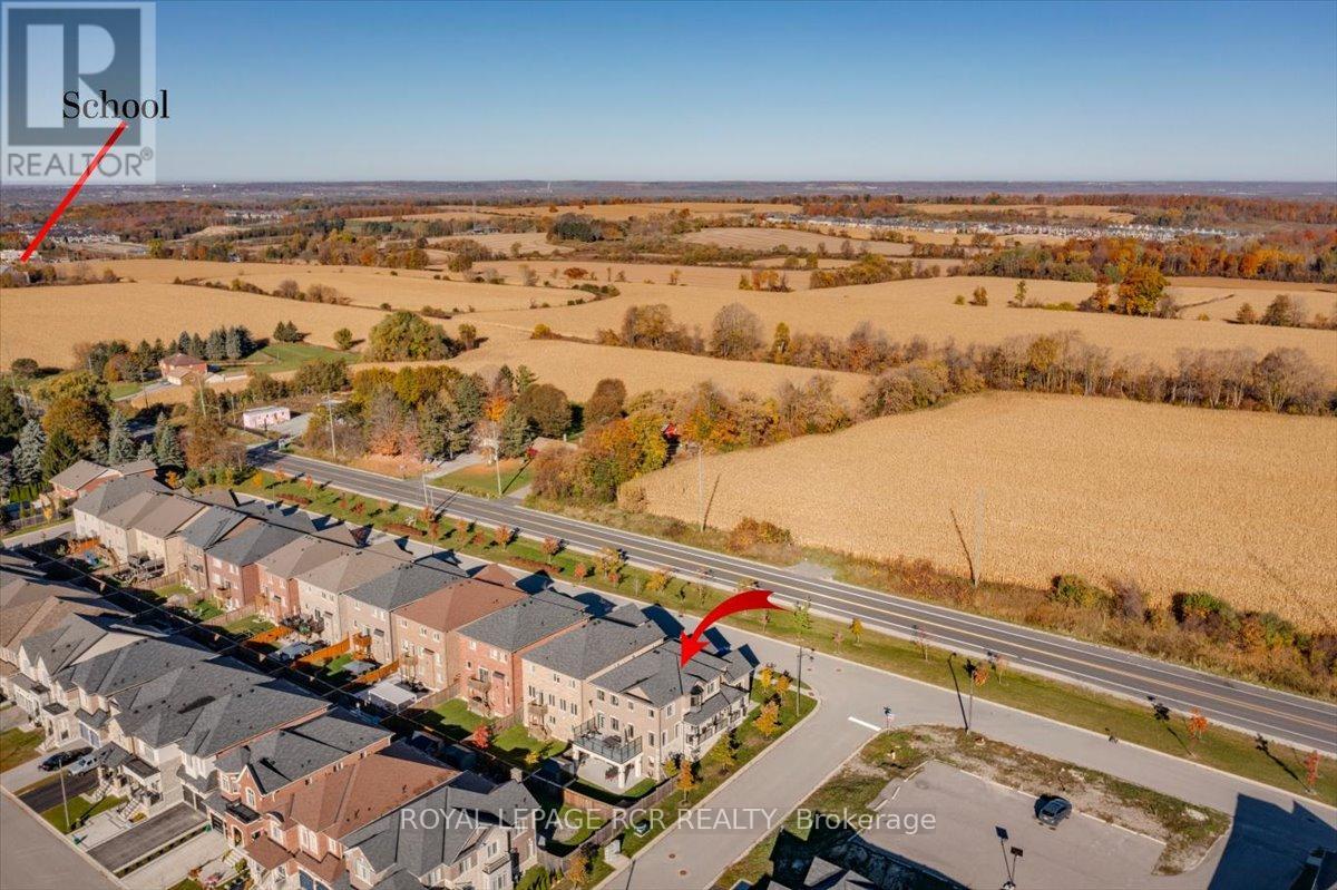 47 Carondale Square, East Gwillimbury, ON photo 31
