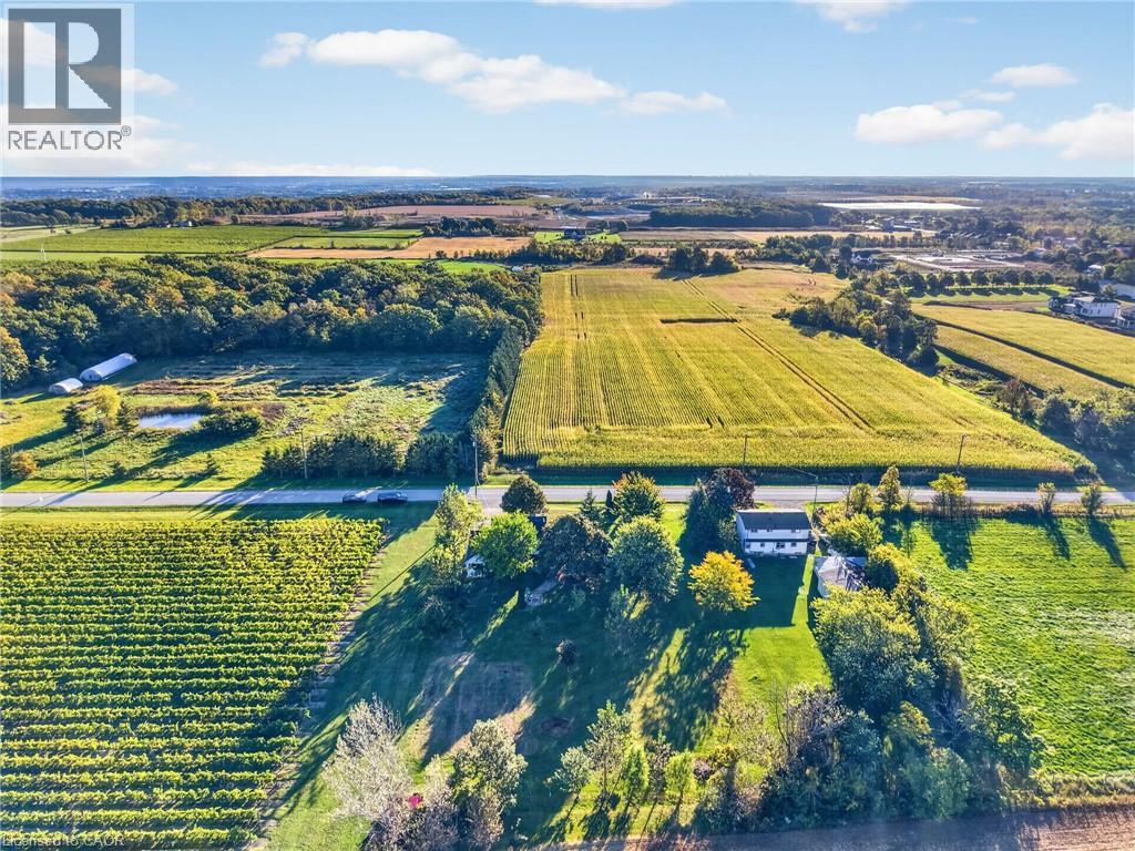 3702 CAMPDEN Road - 37