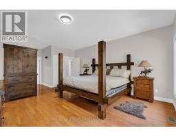 Primary Bedroom - 61 White Elm Road, Barrie, ON L4N0E5 Photo 14